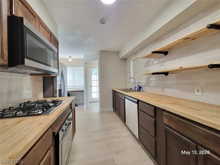 5409 Gipsy Ave — Photo 3