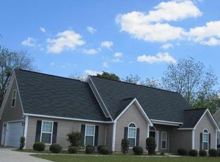 233 Grove Ln, Kathleen, GA 31047