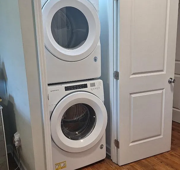 Unit Photo