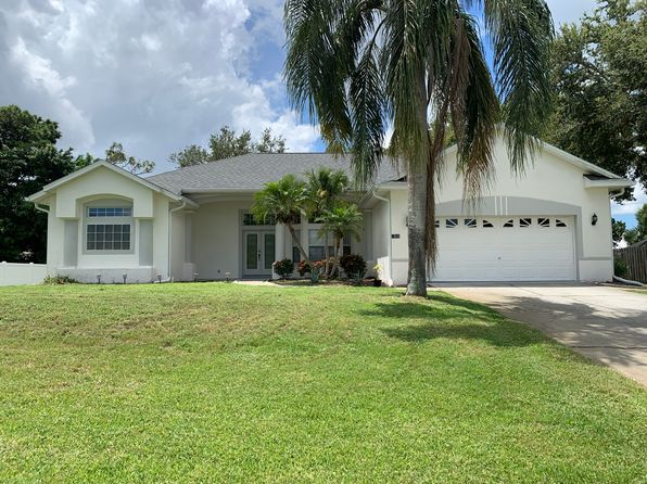 1305 York Cir