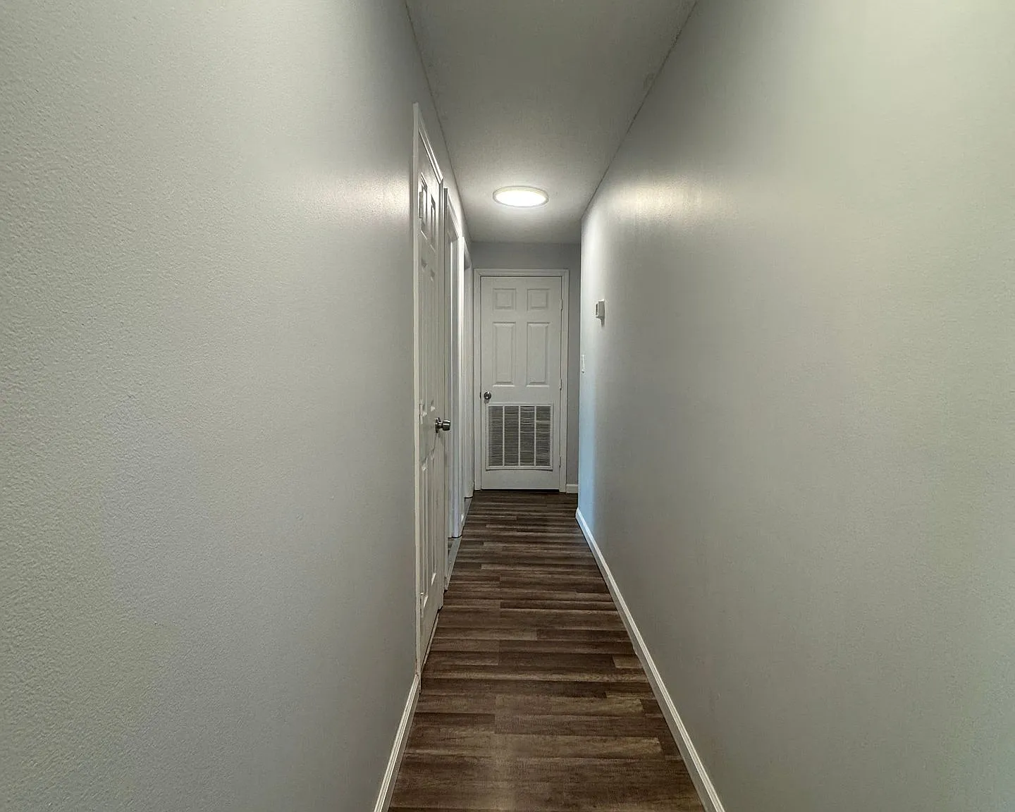 Creekview Apartments - Kingsport, TN — Photo 3