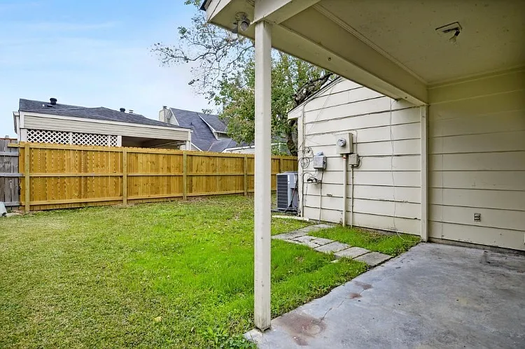 1763 Briar Oak Dr — Photo 18