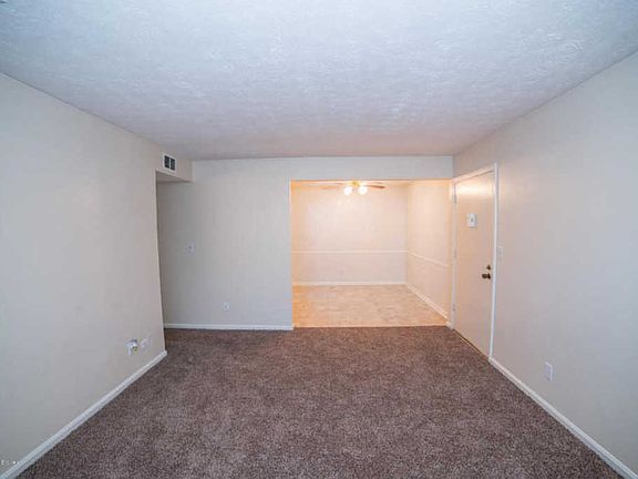 4th image of 105 Algiers Ct #5-7