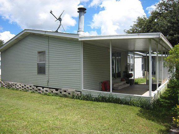 3rd image of 14144 Hunter Grove Dr