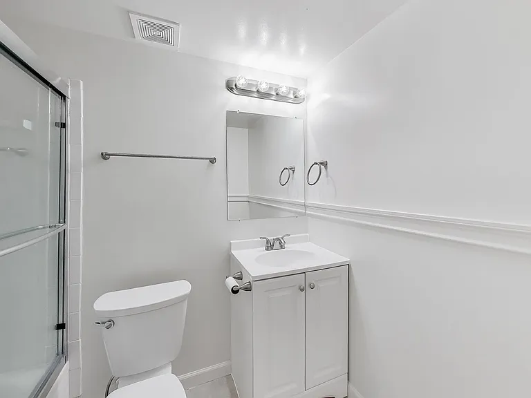 12307 Braxfield Ct #413 — Photo 17