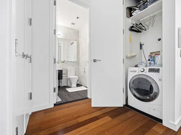 135 North 11th Street image 3 of 18