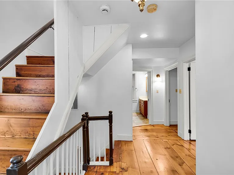2408 Applewood Dr — Photo 18
