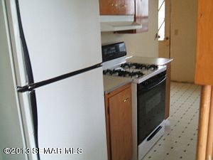 4th image of 216 N 7th St