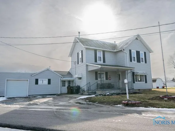 112 Columbus Ave, Carey, OH 43316