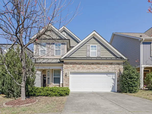 125 Station Dr, Morrisville, NC 27560