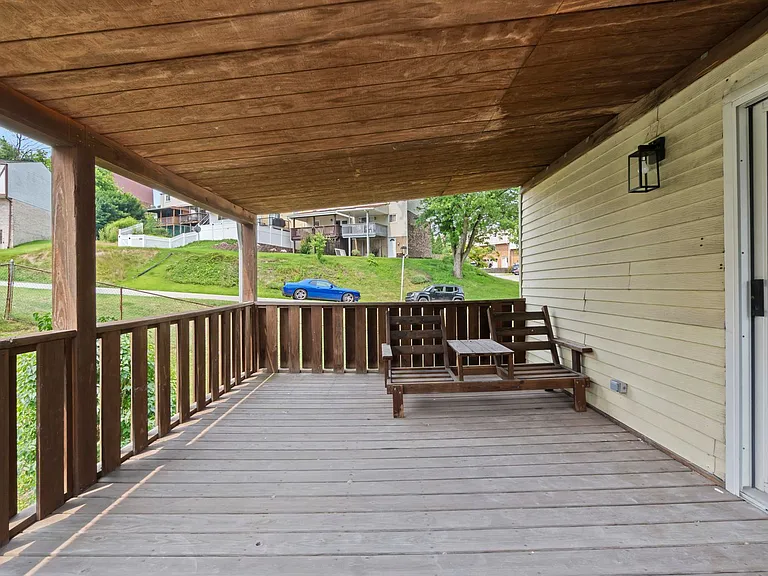 1105 Anna Ave — Photo 7
