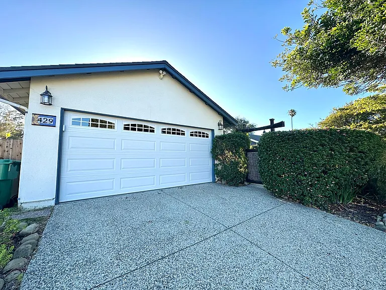 429 Daytona Dr — Photo 10