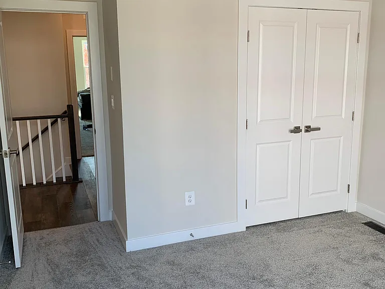 13274 Woodland Park Rd — Photo 17