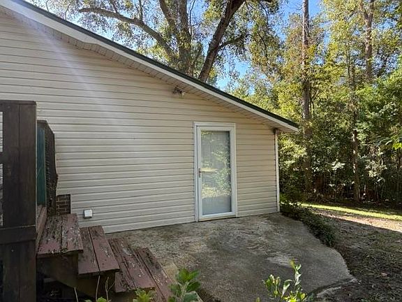 4th image of 622 Woodham Cir