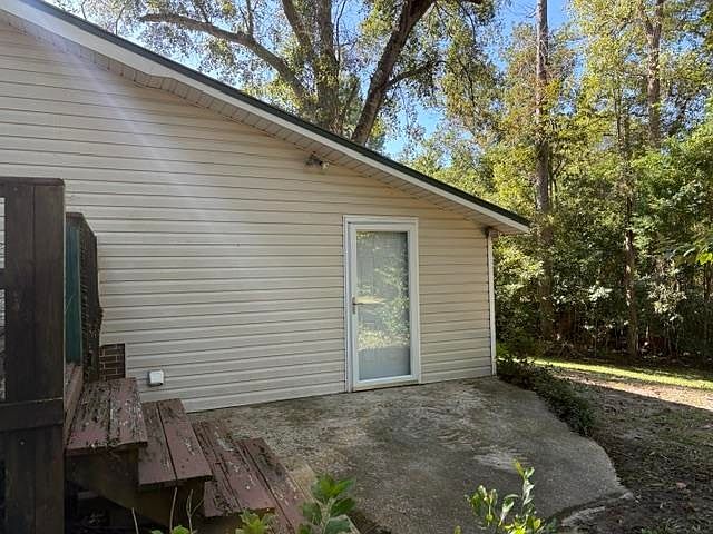 4th image of 622 Woodham Cir