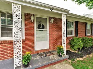 309 Hoover St, Staunton, VA 24401