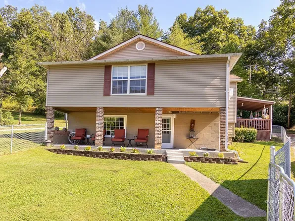 8234 State Route 78, Glouster, OH 45732