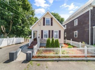 32 Skinner St, Brockton, MA 02302