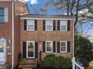 901 Paulsboro Dr, Rockville, MD 20850