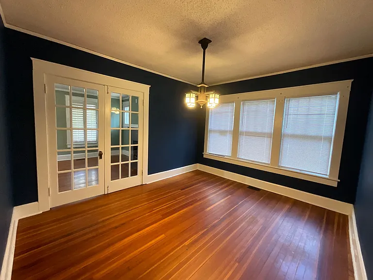 1117 Lexington Ave — Photo 23