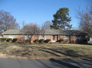 476 Kimmswick Rd, Charlotte, NC 28214