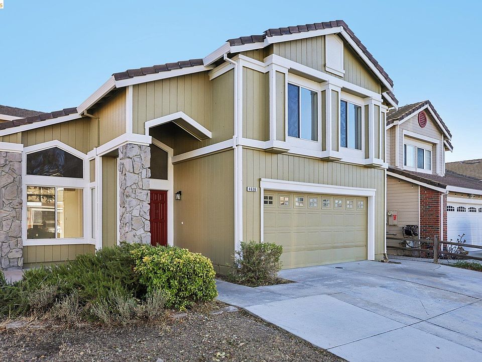 1st image of 4636 Wolf Way