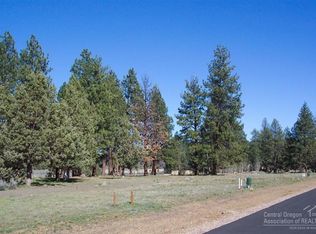 390 N Rope Pl, Sisters, OR 97759