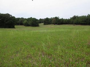 405 Bright Rd, Huntingdon, TN 38344