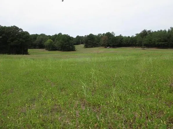 405 Bright Rd, Huntingdon, TN 38344