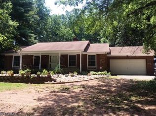 504 Longhook Rd, Eden, NC 27288