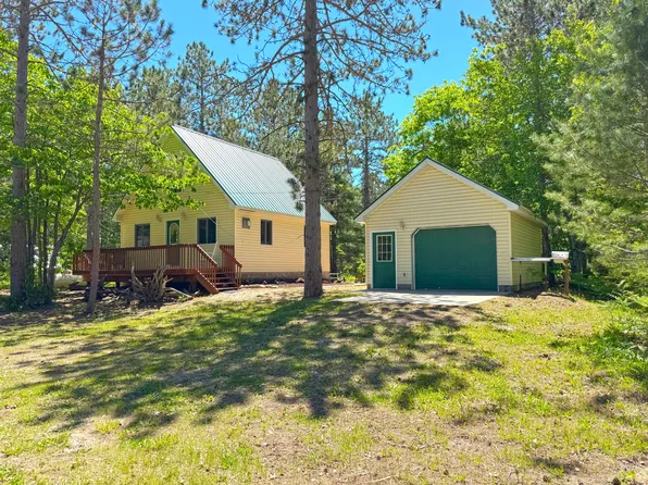 32023 W Vermillion Rd, Paradise, MI 49768