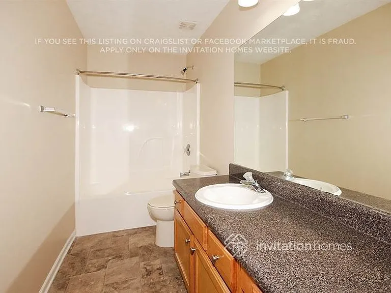 3925 Bradford Walk Trl — Photo 16