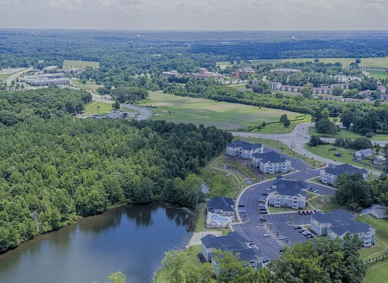 742 Upstate Campus Dr — Photo 4