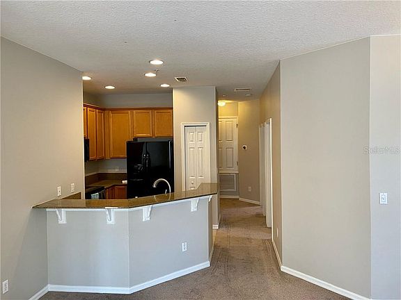5th image of 6071 Kirkland Way