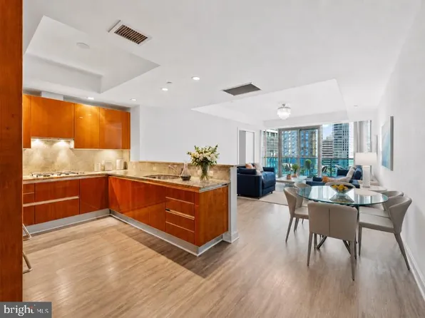 1881 N Nash St Unit 1607, Arlington, VA 22209