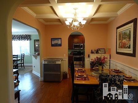 5th image of 579 Lune Ct SE