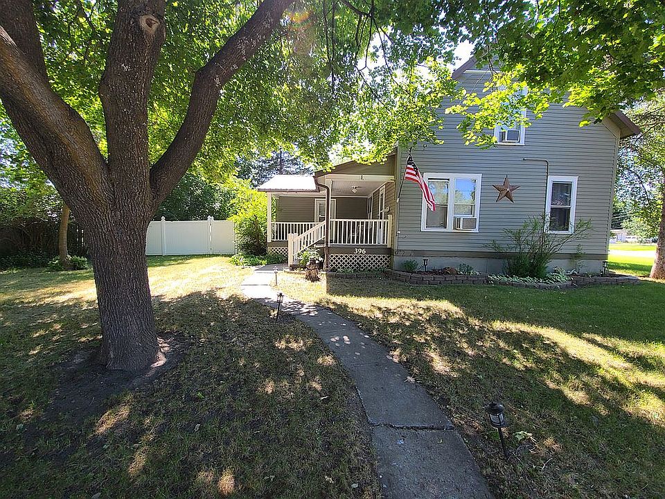 1st image of 396 8th Ave NE