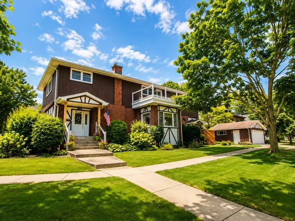 2269 W 109th St, Chicago, IL 60643