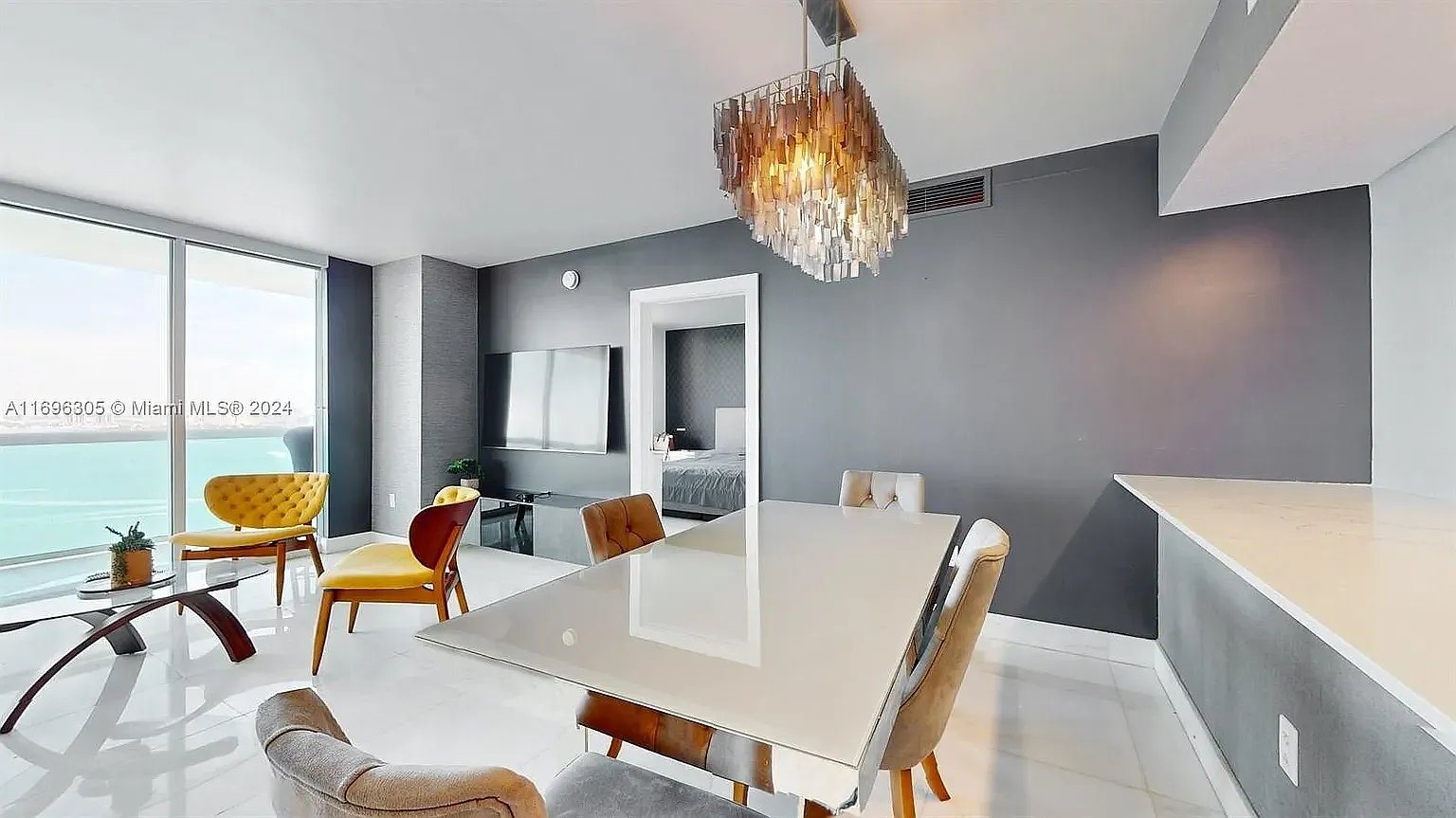 2 bed, 1222 sqft, $5,500 — Photo 3