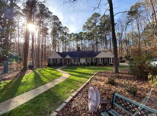 8809 Lakewood Dr, Raleigh, NC 27613