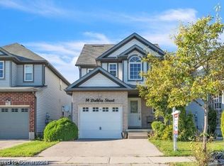 14 Dahlia St, Kitchener, ON N2E4A9