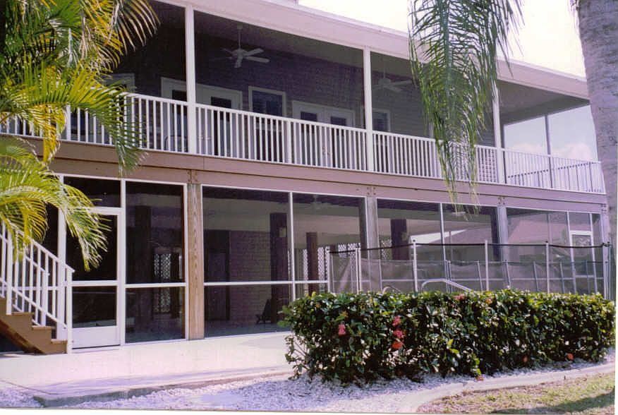Screened deck and lower area