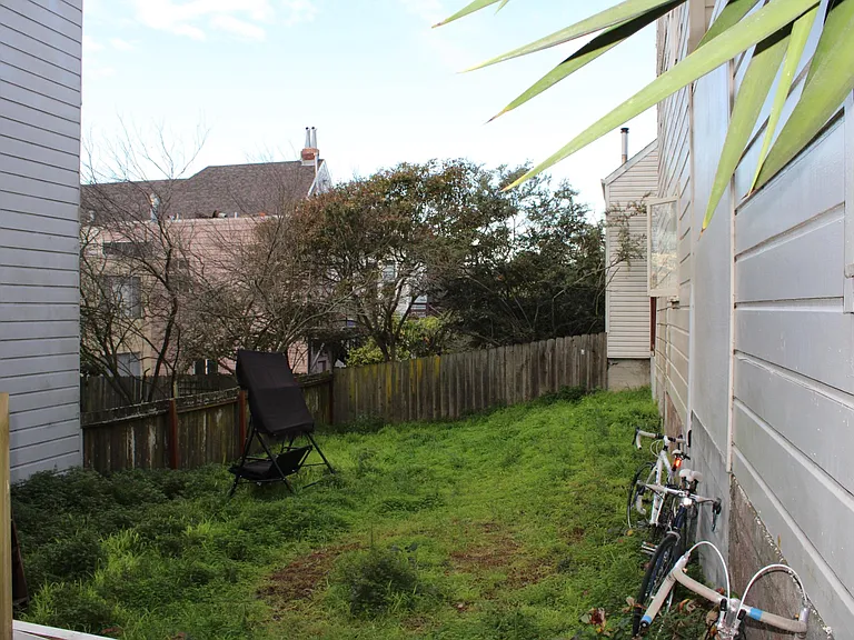 322 Frederick St #2 — Photo 14