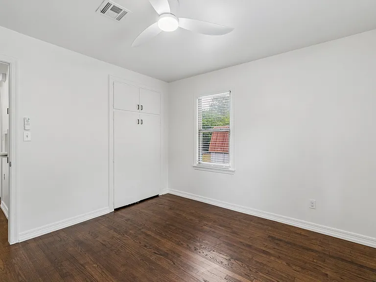 2029 Andover Ct — Photo 23