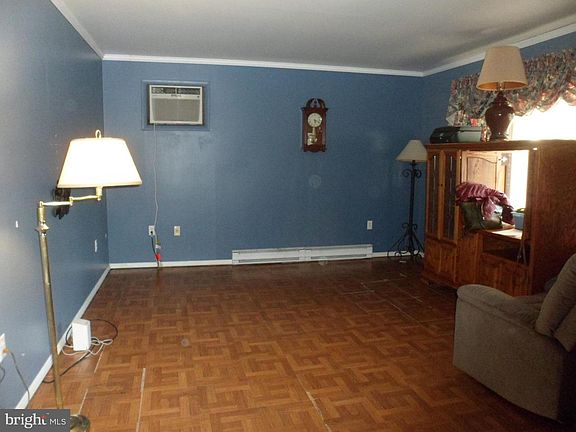 4th image of 31 McElwee Rd