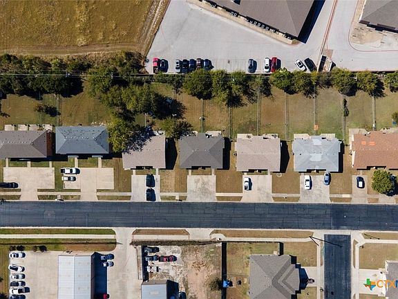 4th image of 3327 Chisholm Trl