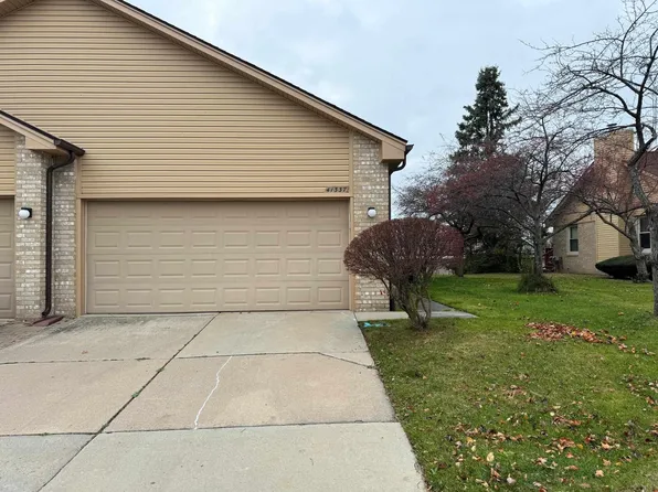 41337 Ambercrest Dr, Sterling Heights, MI 48314