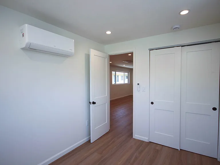 1170 Huntington Dr #C2 — Photo 9