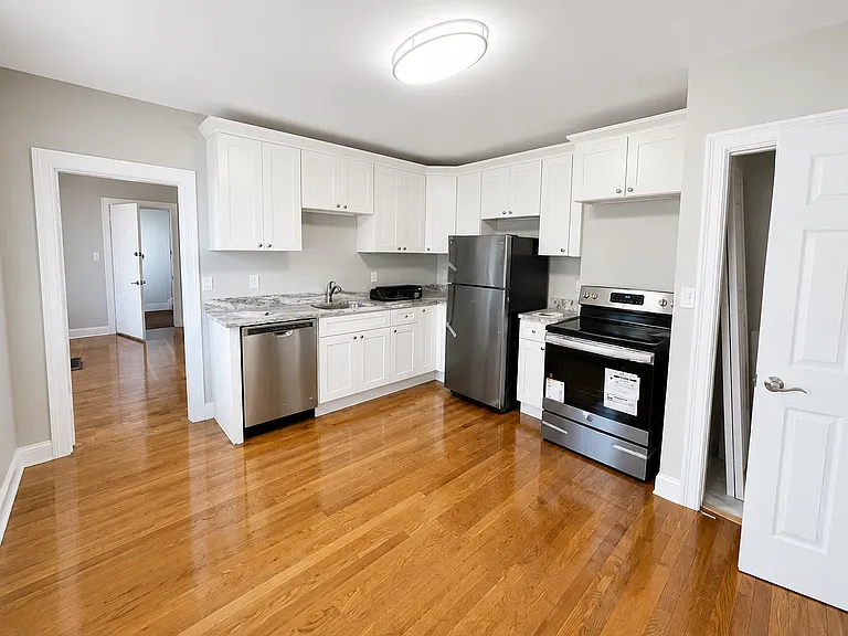 100 Bacon St #1 — Photo 1