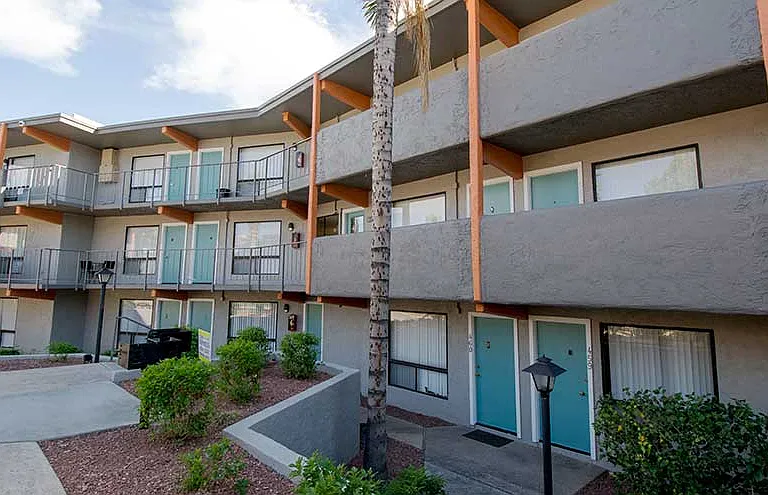 The Venue on Camelback Apartments — Photo 21